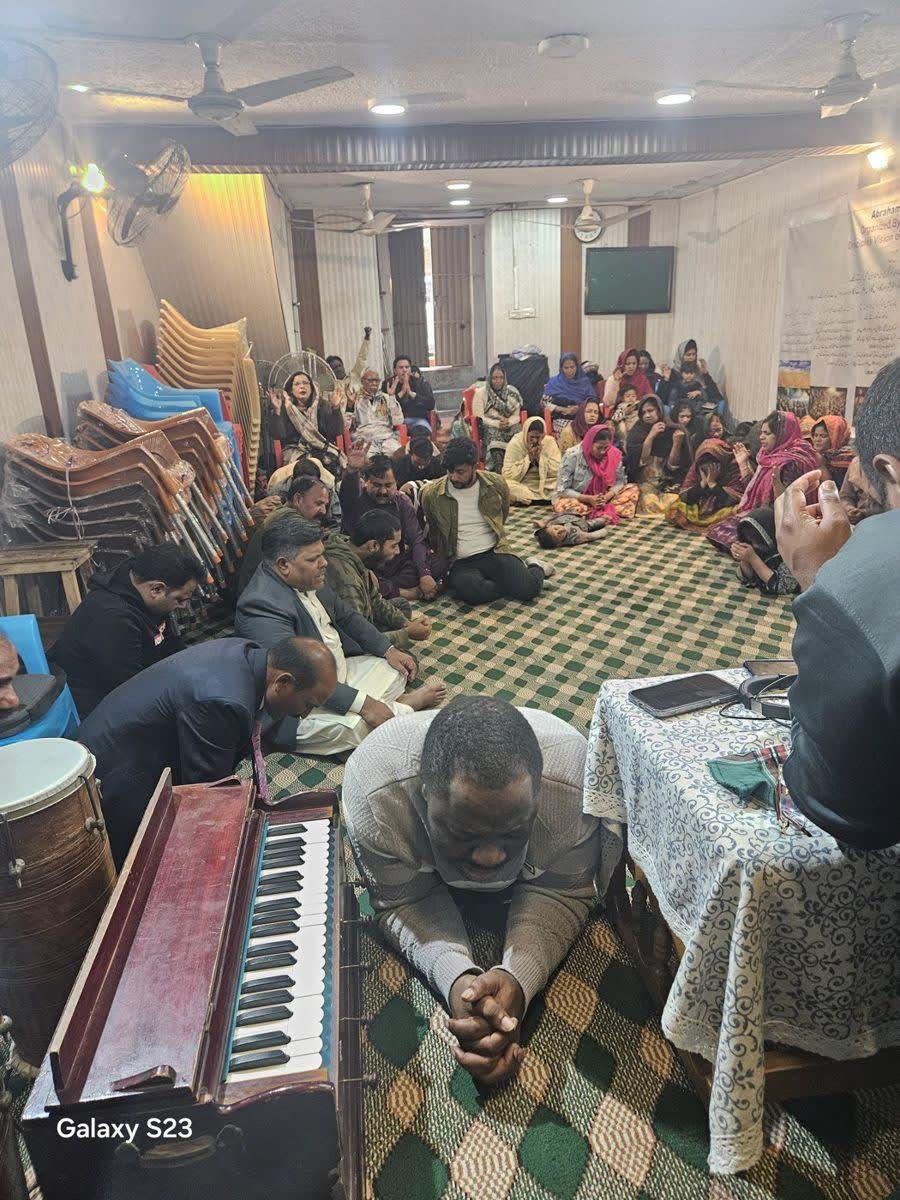 Prayer meeting, Islamabad